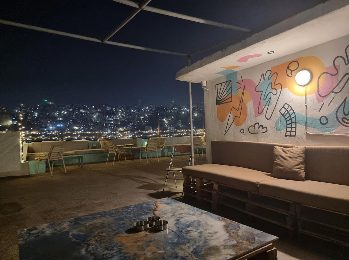 Auberge de jeunesse Rainbow House à Amman Extérieur photo