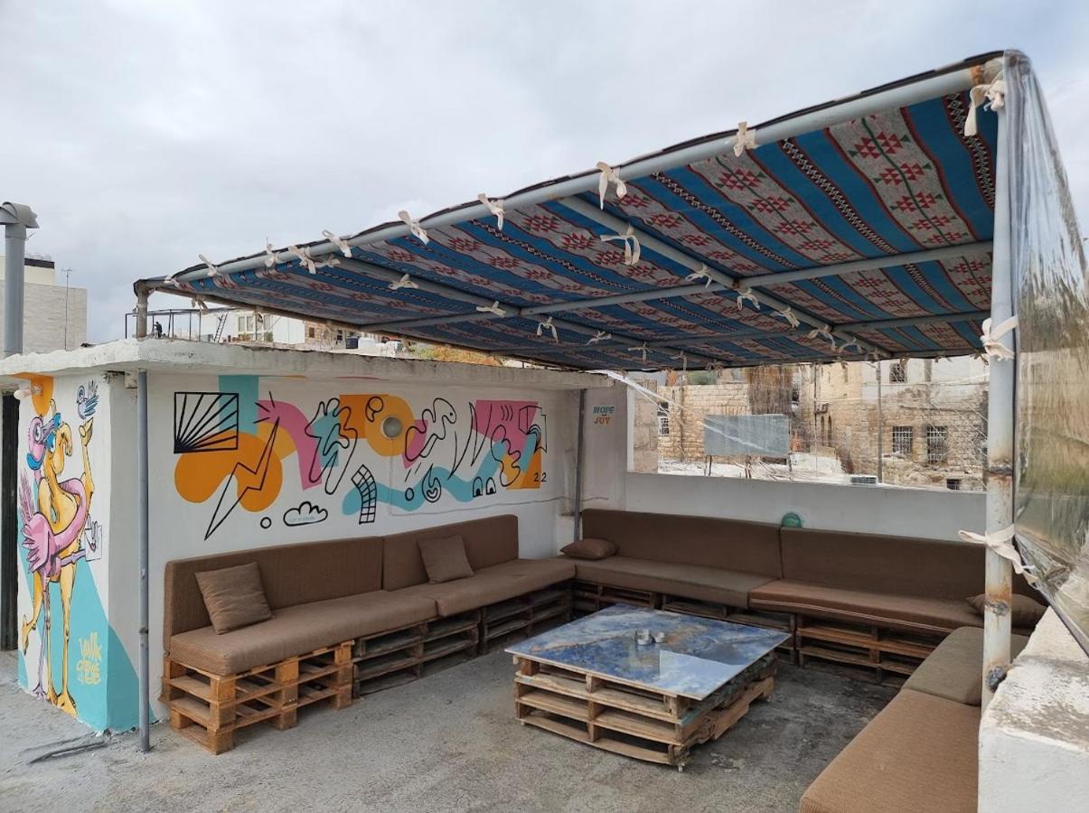 Auberge de jeunesse Rainbow House à Amman Extérieur photo