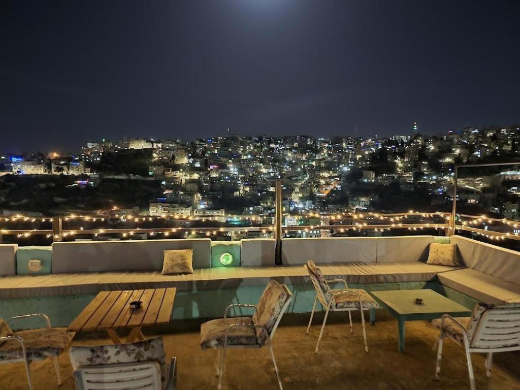 Auberge de jeunesse Rainbow House à Amman Extérieur photo